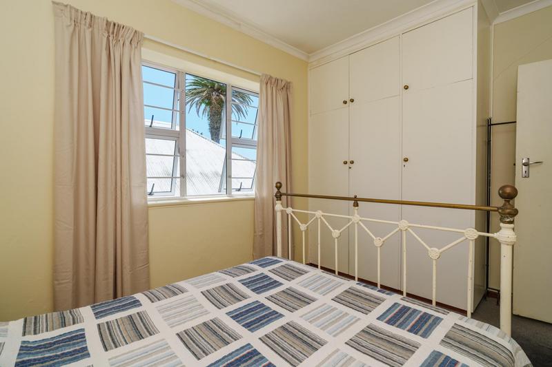 2 Bedroom Property for Sale in Harfield Village Western Cape